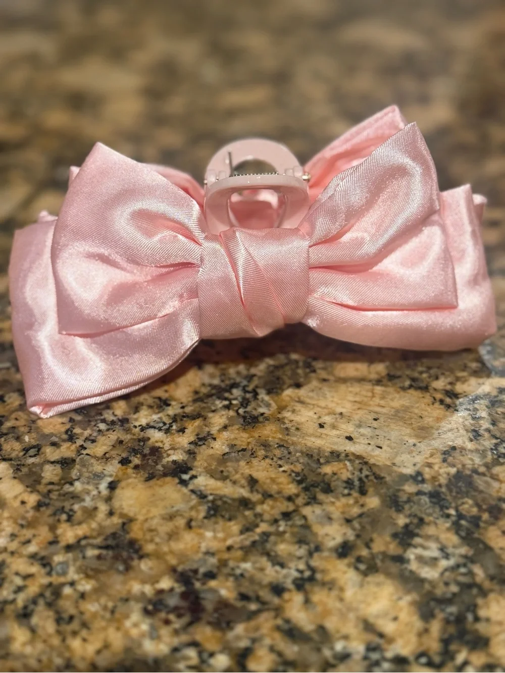 Blush Pink Satin Ribbon Bow Claw Clip Hair Accessory 5” Croquette Romantic NWOT